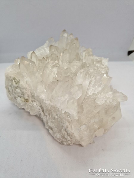 Hegyikristály mineral cluster 3.2 kg