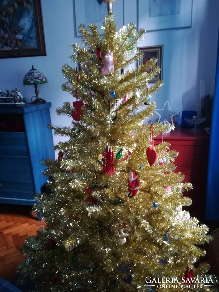 Gold-colored artificial pine, Christmas tree