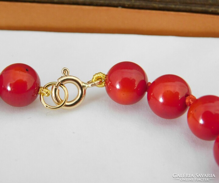 Coral bracelet 14k gold