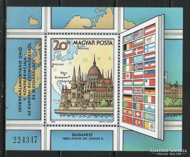 Magyar postatiszta 4951  MBK 3573  Kat ár 400 Ft