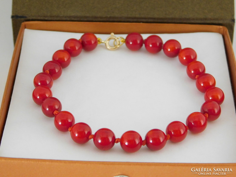 Coral bracelet 14k gold