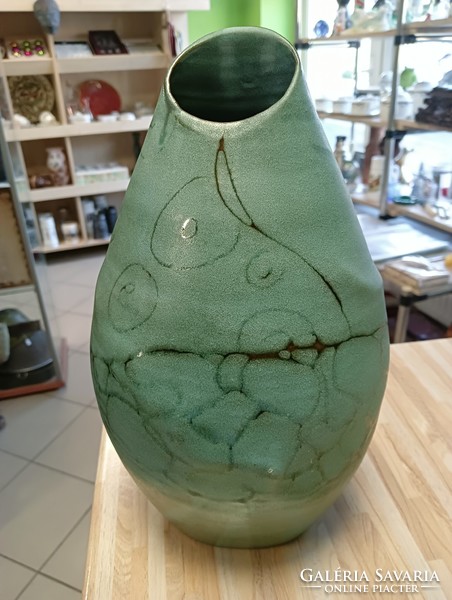 Fílóp ildiko ceramic vase