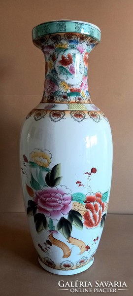 Huge 60 cm Chinese vase marked negotiable design