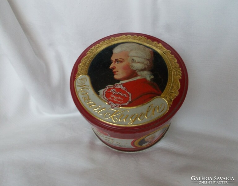 Metal storage box with Mozart pattern