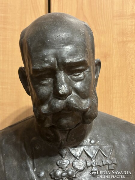 Bust of József Ferenc (József Damkó)