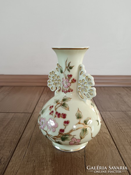 Ritka Zsolnay virágmintás porcelán váza