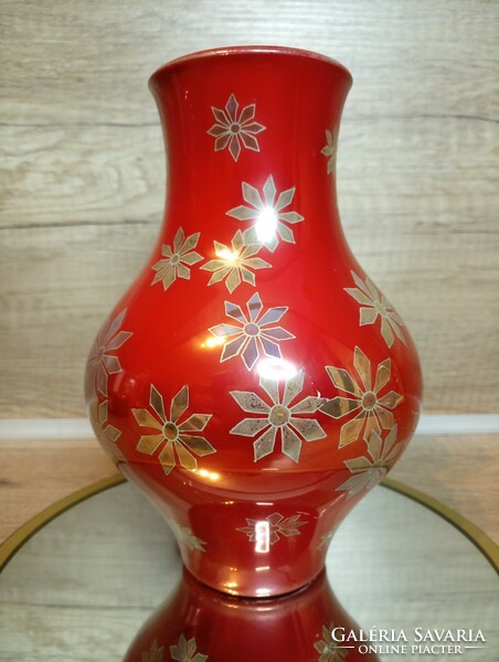 Zsolnay multi-fired eosine vase c1950