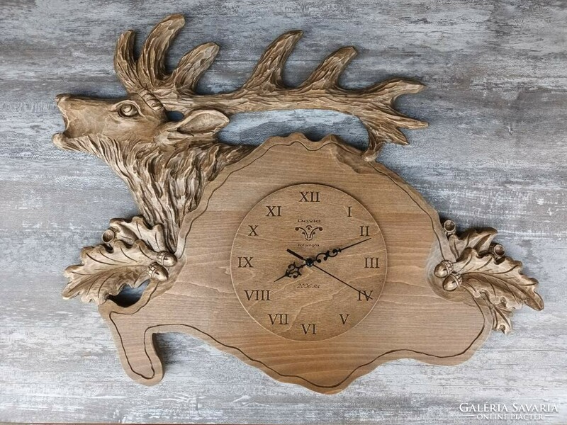 Deer clock hunting clock hunting gift grooming clock wooden clock wall clock trophy coaster trophy carving deer wild