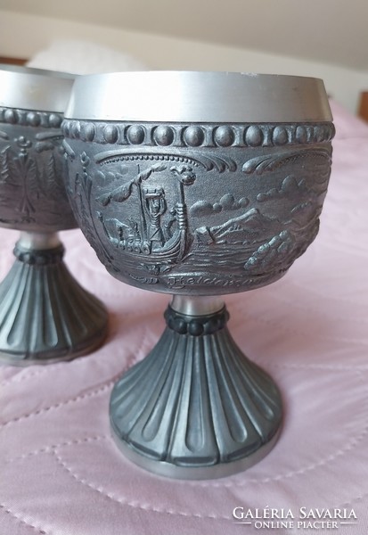 Pewter wine glasses, heroic legends, with scenes from the Nibelungen folktale