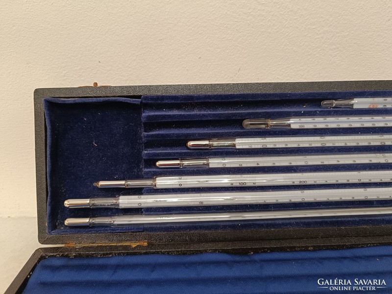 Antik hőmérő készlet kémiai vegyész orvosi eszköz 7 darab 808 8226