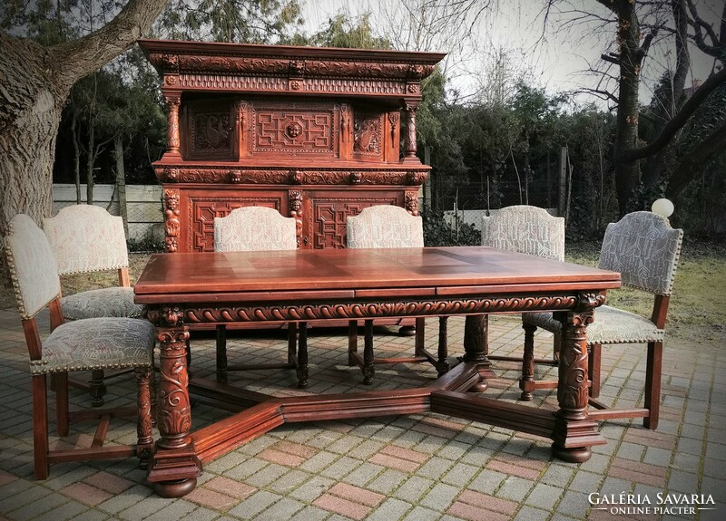 Neo-Renaissance dining set