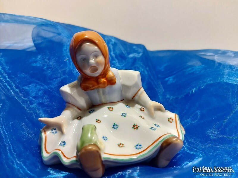 Herend porcelain, scared little girl with a frog. Hand painted.