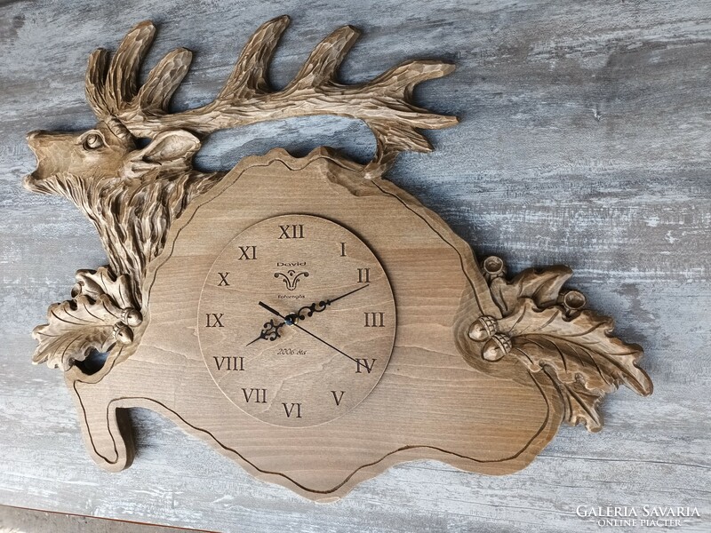 Deer clock hunting clock hunting gift grooming clock wooden clock wall clock trophy coaster trophy carving deer wild