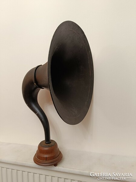 Antique radio funnel museum technical antique 805 8224