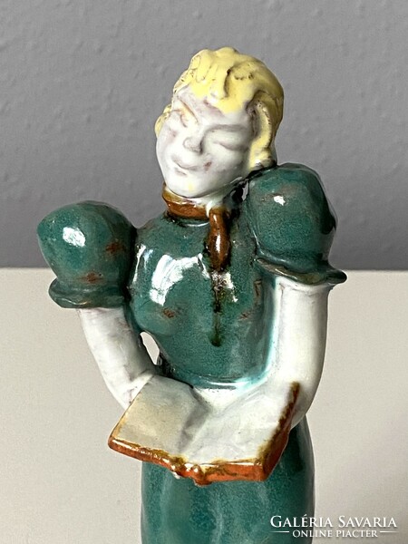 Reading girl art deco glazed ceramic statue of a woman with a book in her hand 20.5 Cm