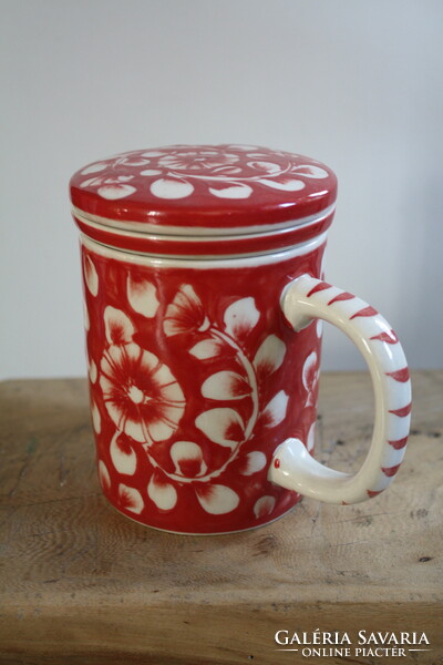 Hand-painted porcelain mug with tea strainer - new, flawless