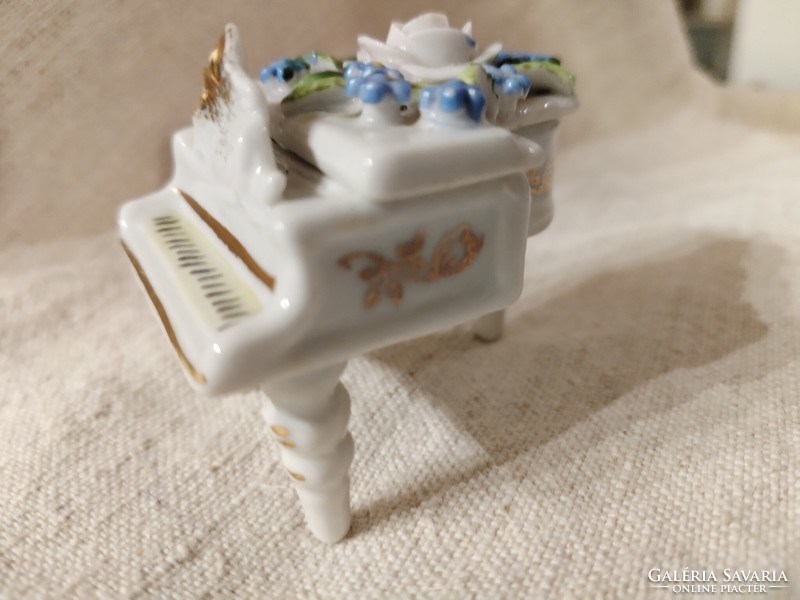 Miniature porcelain piano - Art Nouveau style