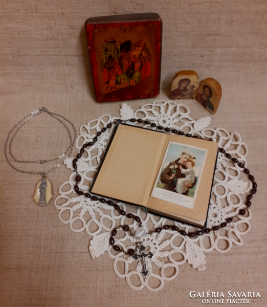 Old German language prayer book s:m.Goretti medallion on chain icon openable altar rosary on tablecloth together