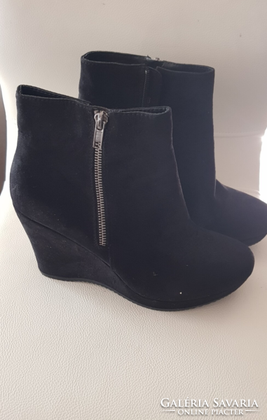 40-es fekete Graceland női csizma, cipő
