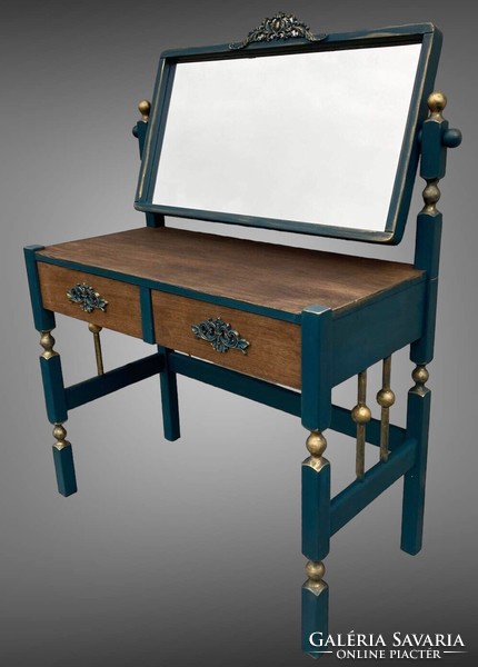 Showy, unique dressing and vanity table.. Antiqued with gold