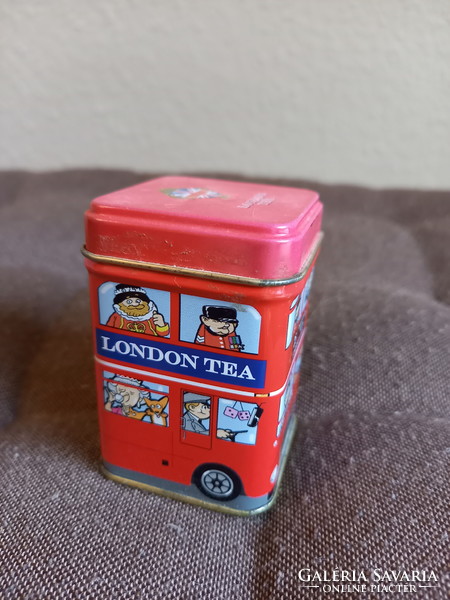 Nice London bus metal tea box (6.7x4.5 cm)