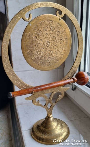 A wonderful copper gong