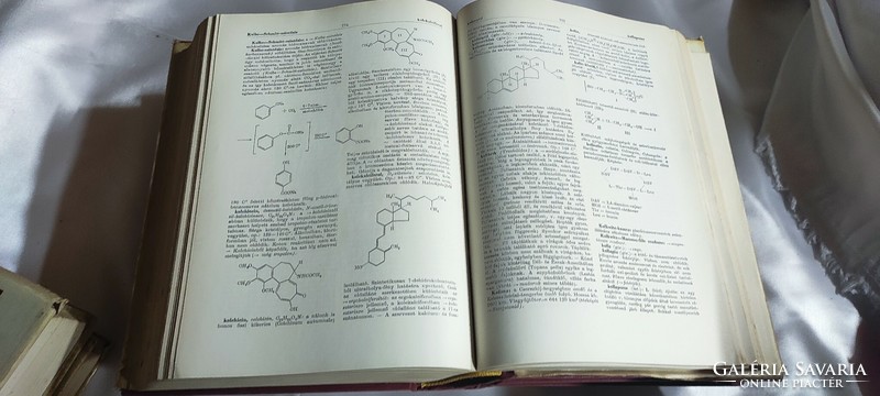 Six-volume encyclopedia of natural sciences
