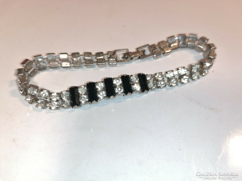 Old rhinestone bracelet (1046)