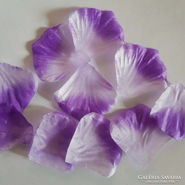 Packs of 100 textile flower petals, rose petals, petals in gradient lavender purple color