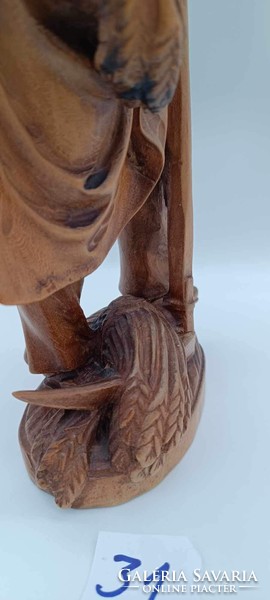 Wood statue