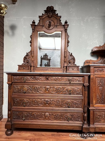 Complete 8-piece antique 200-year-old angel bedroom set with cradle - from Florence