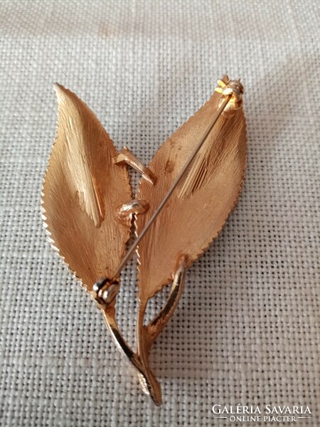 Modern gilded applied art brooch / pin - leaf shape