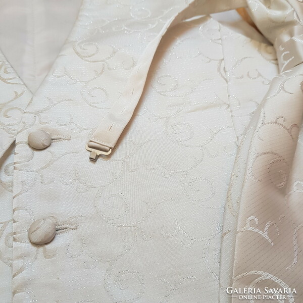 Size 52, cream-colored, shiny satin groom set: waistcoat, French tie, decorative pocket square