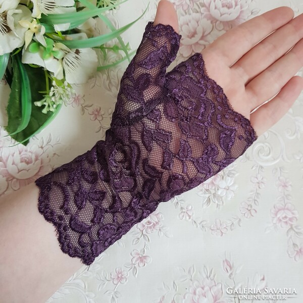 New, custom-made, one-finger eggplant purple lace gloves