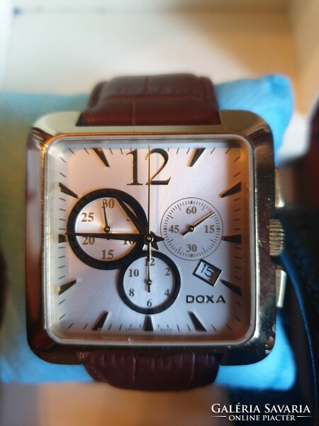Doxa cube large men's battery watch for sale!