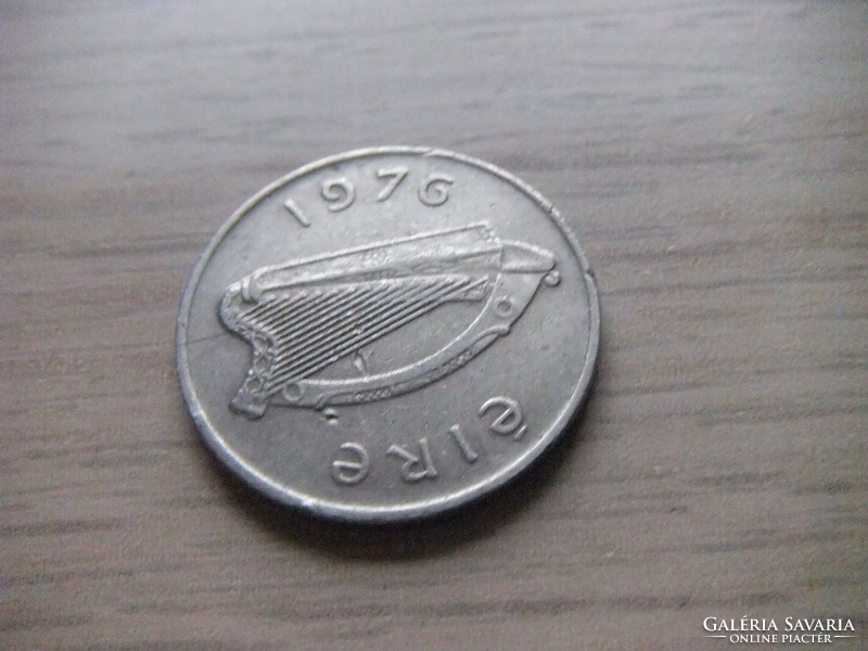 5 Penny 1976 Ireland