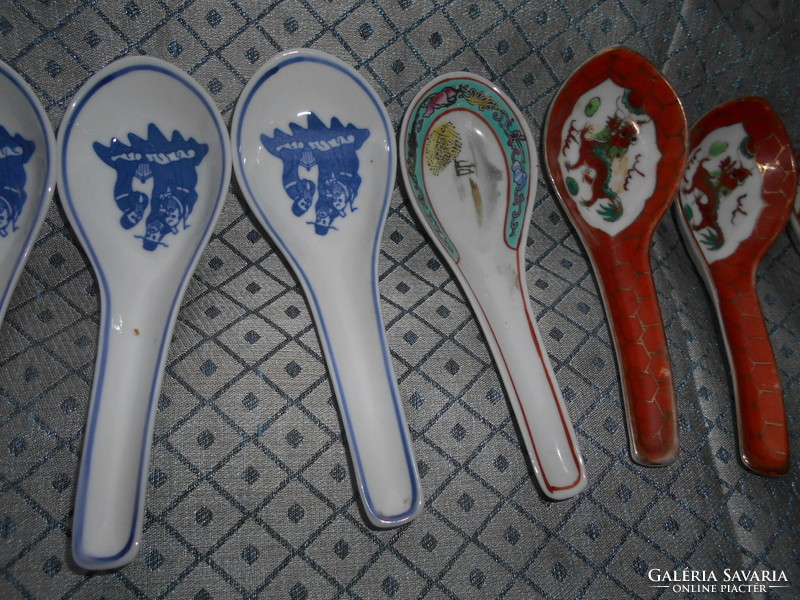 9 porcelain spoons
