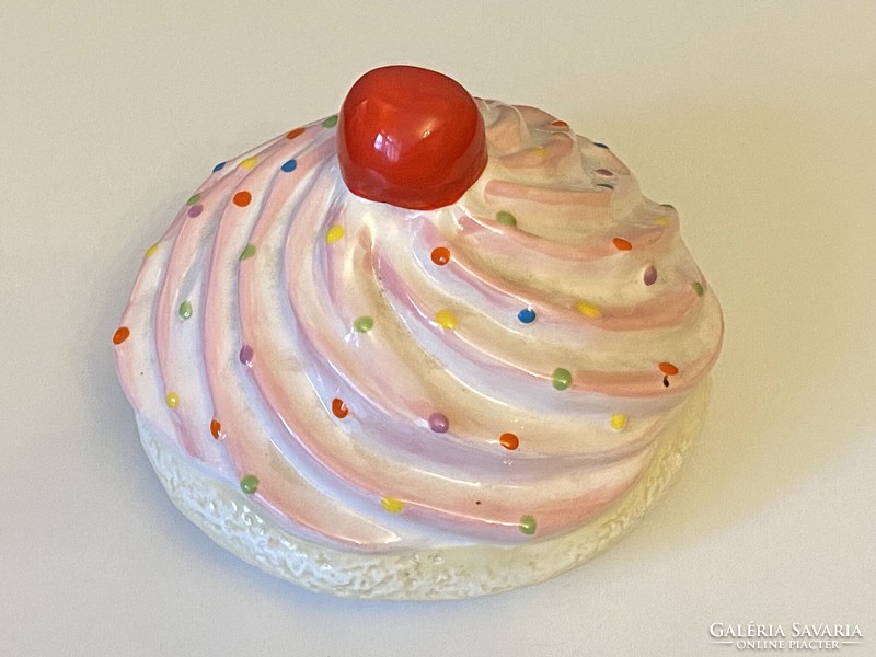 Cupcake cake painted earthenware bowl cover