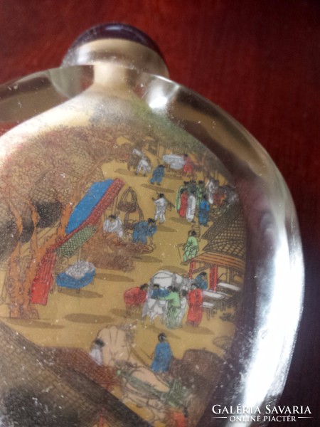 Chinese perfume bottle with miniature painting