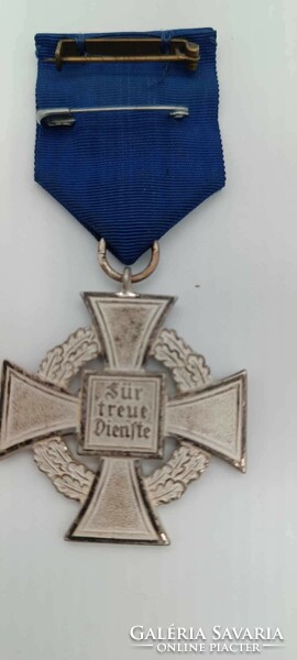 World War II medal