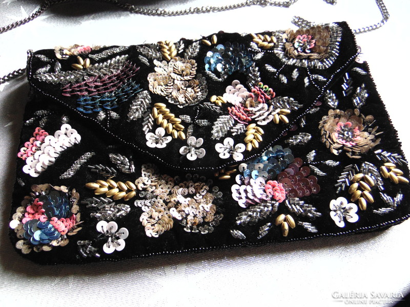 Beautiful beaded embroidered velvet casual bag