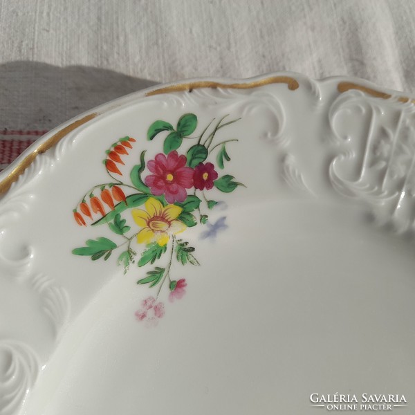 Alt Wien porcelain plates, from 1848-1850, contemporary Biedermeyer, 173-175 years old!