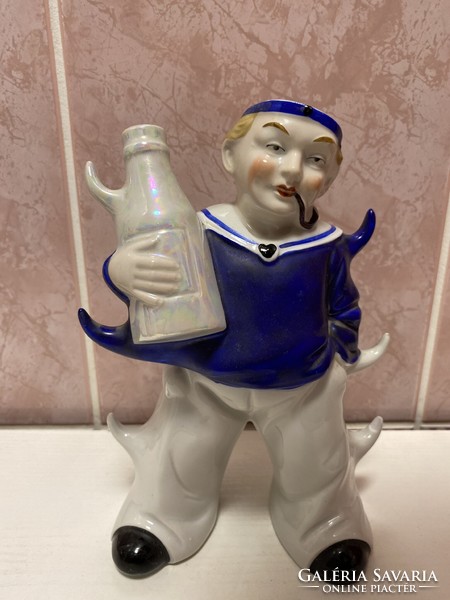 Kislány figurális porcelán