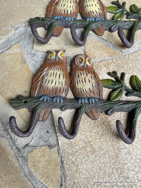 Beautiful cast iron owl hanger, wall hangers owl