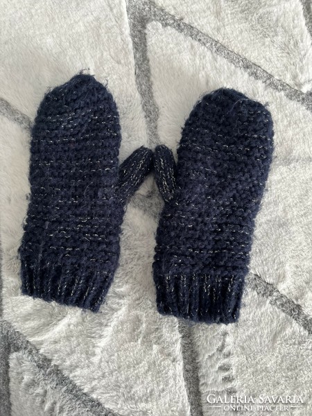 Winter warm gloves