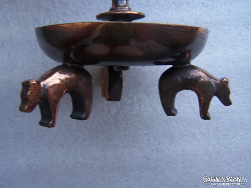 Candlestick with three bear legs