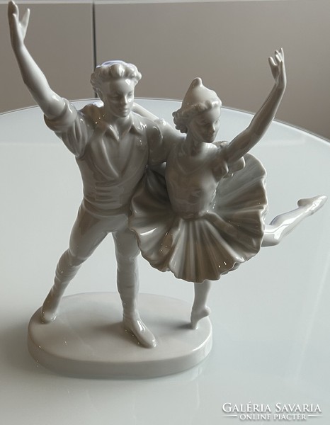 Flames of Paris ballet pair of porcelain sculptures from Herend