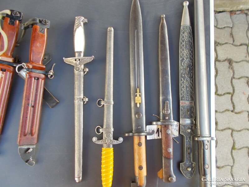 Bayonet collection