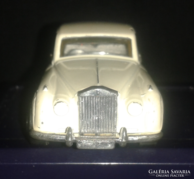 1985 Matchbox White Rolls Royce Silver Cloud, Made in Macau, 1:69
