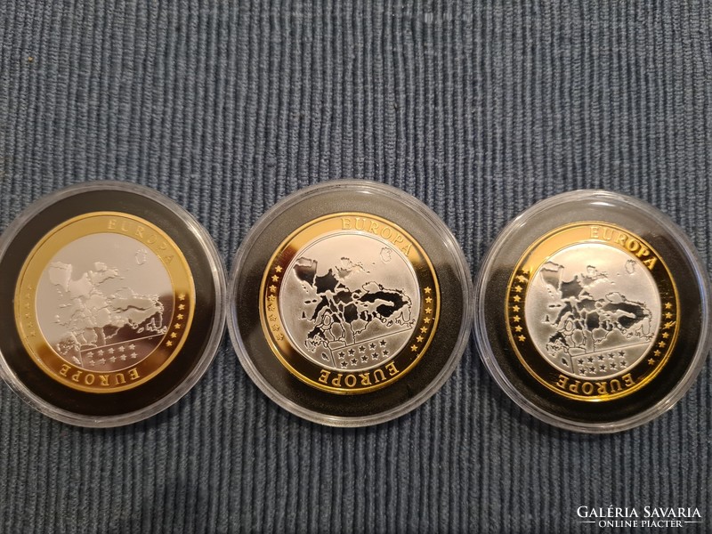 3 Gold-plated silver-plated commemorative medals of the countries of the euro zone